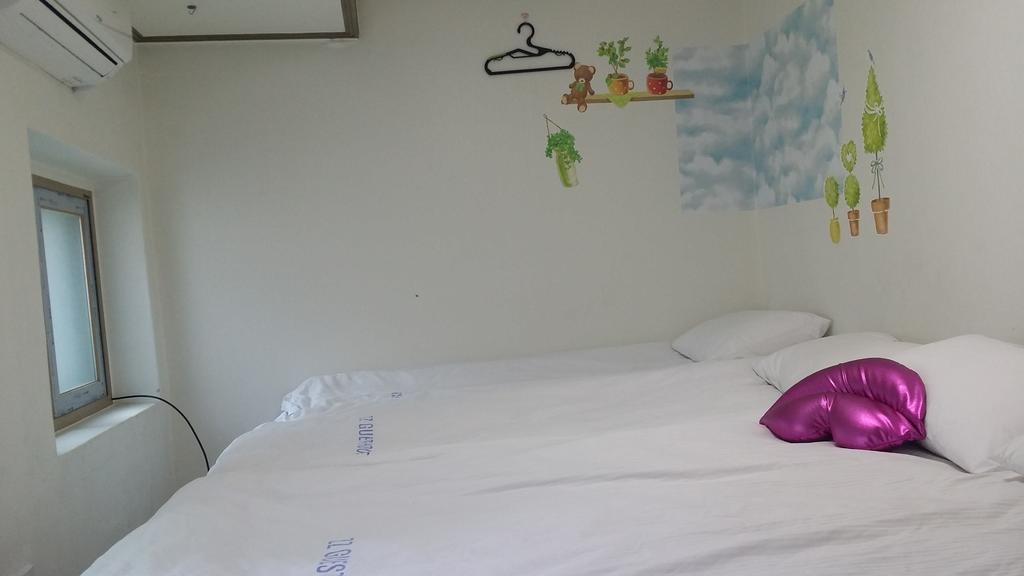 Myeongdong Guesthouse Seul Quarto foto
